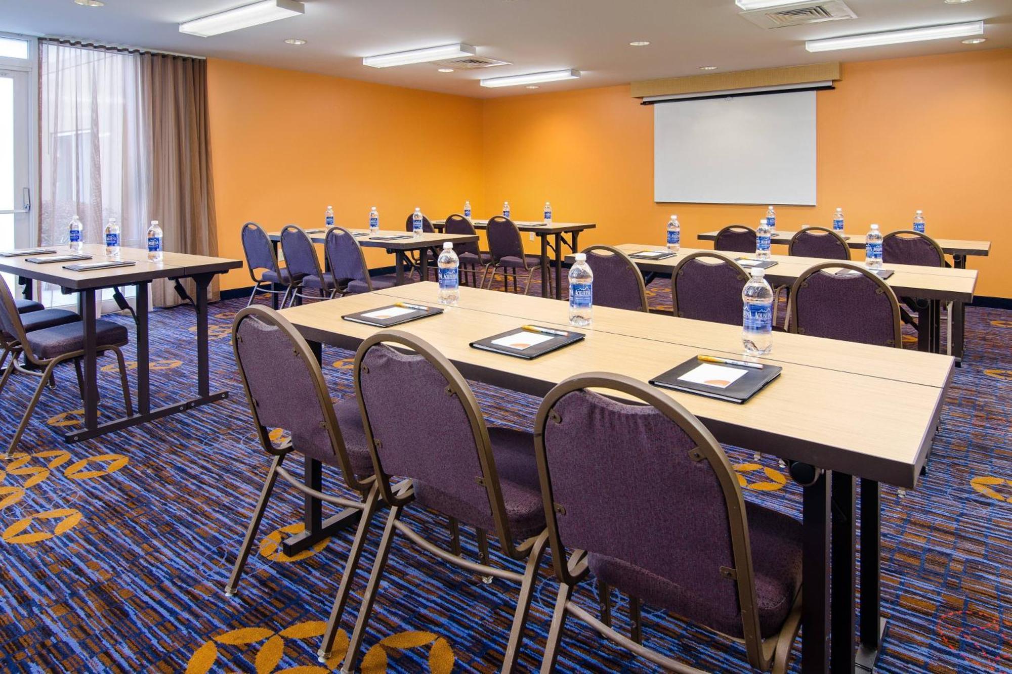 Courtyard By Marriott Myrtle Beach Broadway Exterior photo